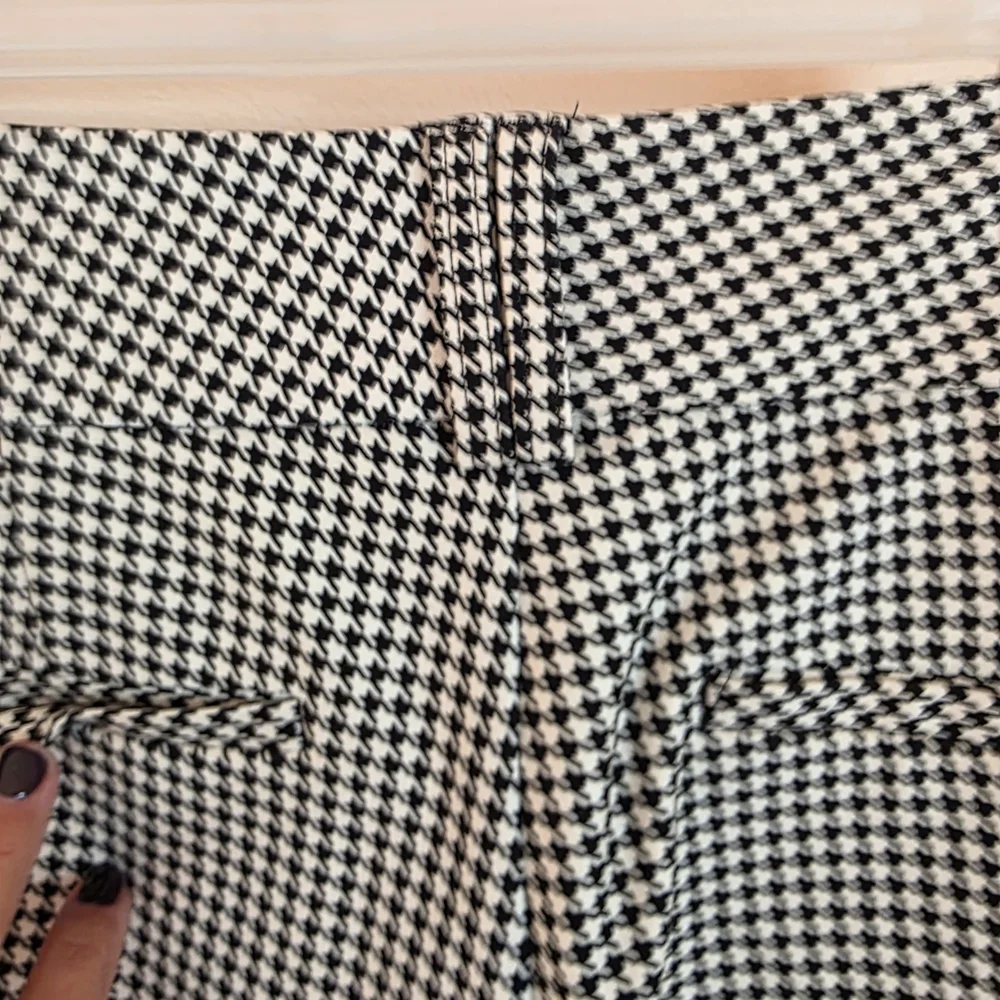Torrid Black and White Houndstooth Women's Trousers - Picture 7 of 8